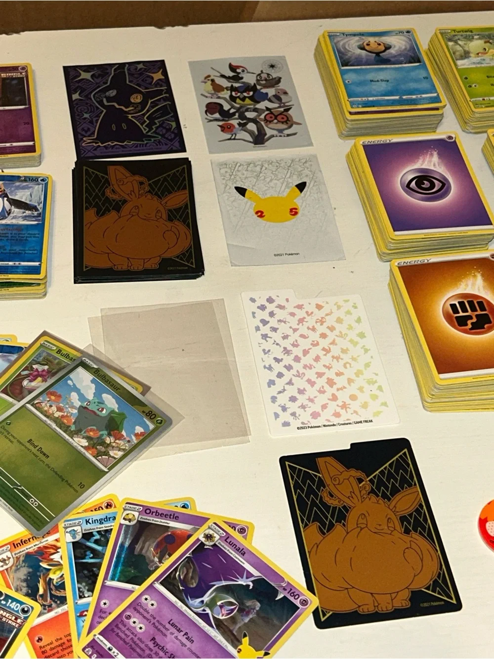 Lot Of 500+ Total Pokémon Cards Including Sleeves And Accessories / 514+ Cards